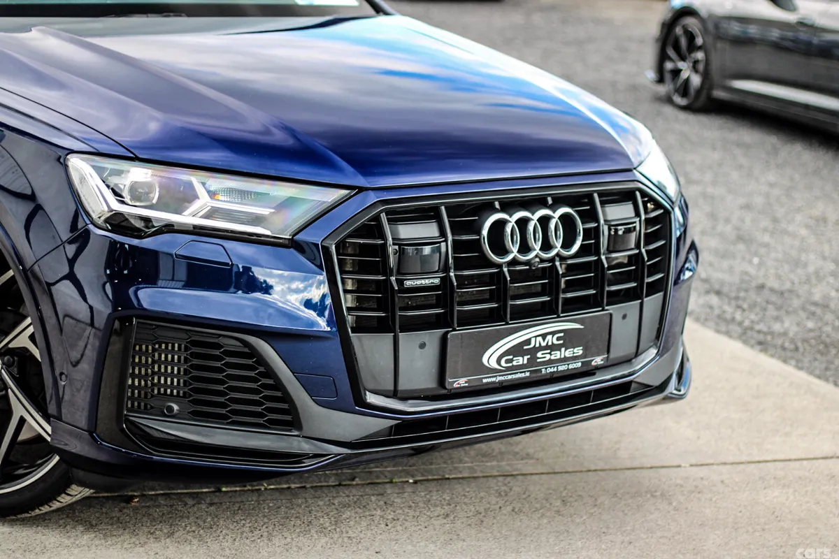 Audi Q7 SUV, Petrol Plug-in Hybrid, 2023, Blue