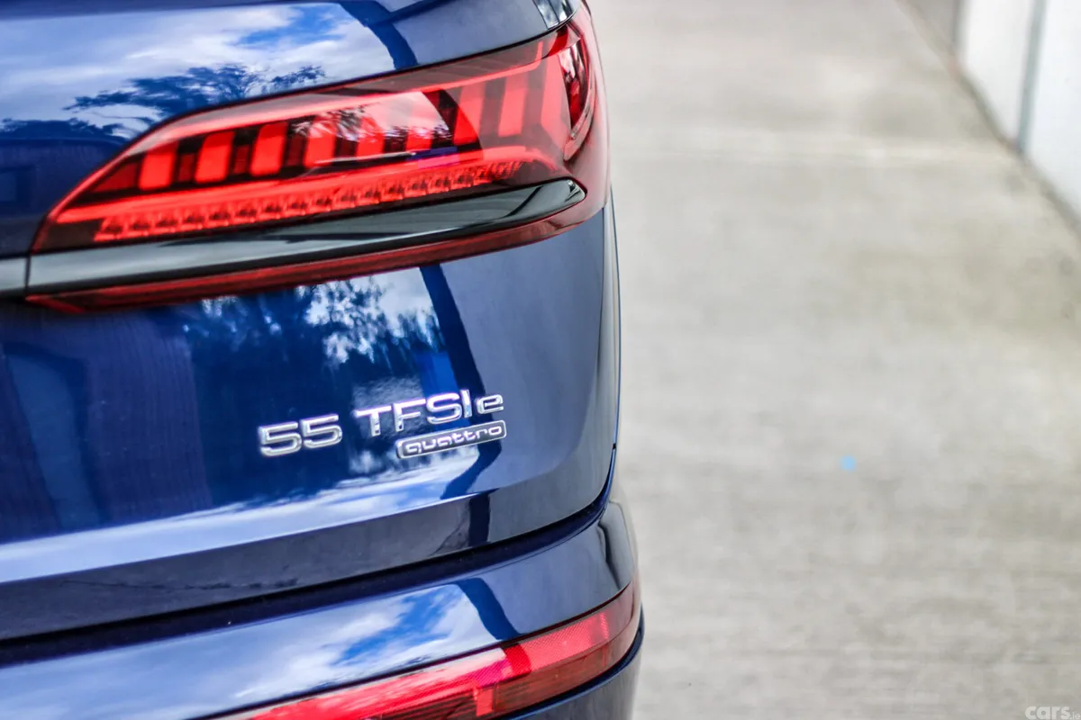 Audi Q7 SUV, Petrol Plug-in Hybrid, 2023, Blue