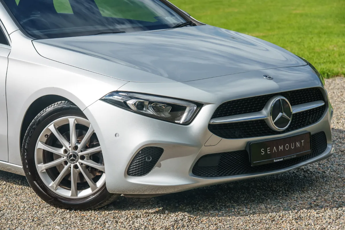 Mercedes-Benz A-Class Hatchback, Petrol, 2018, Silver