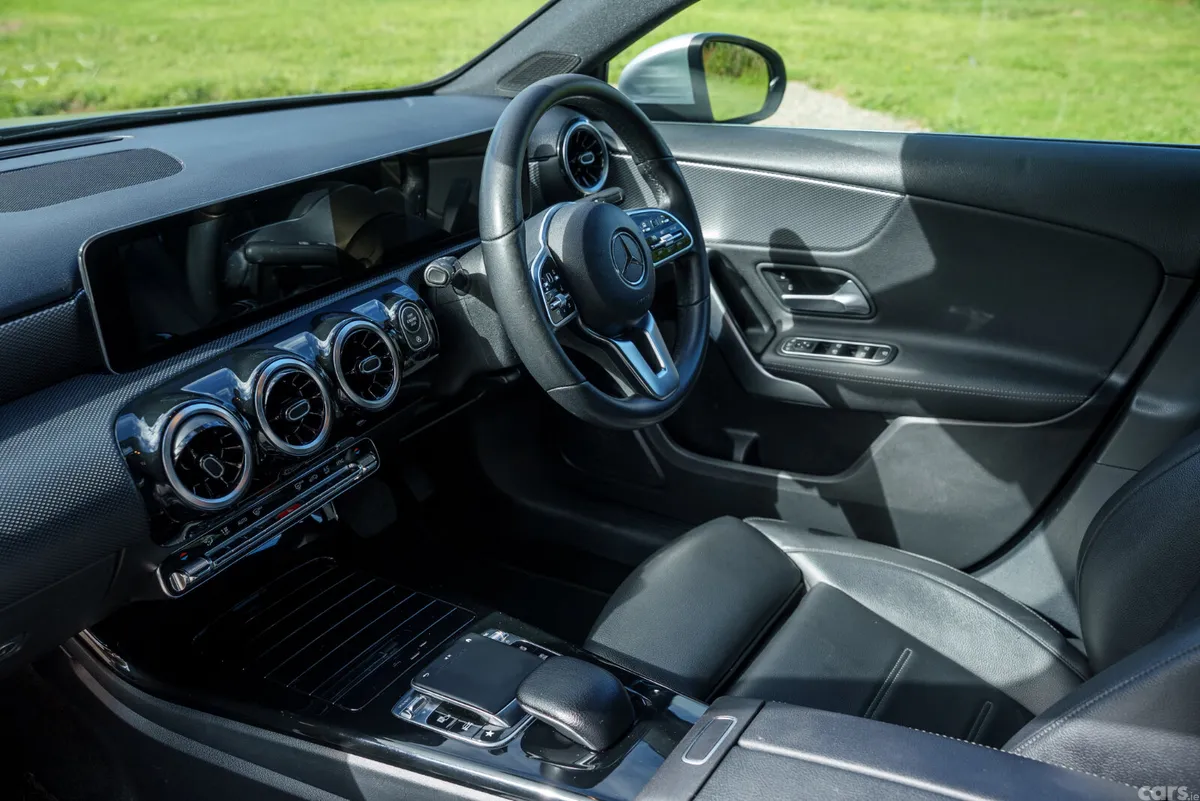 Mercedes-Benz A-Class Hatchback, Petrol, 2018, Silver