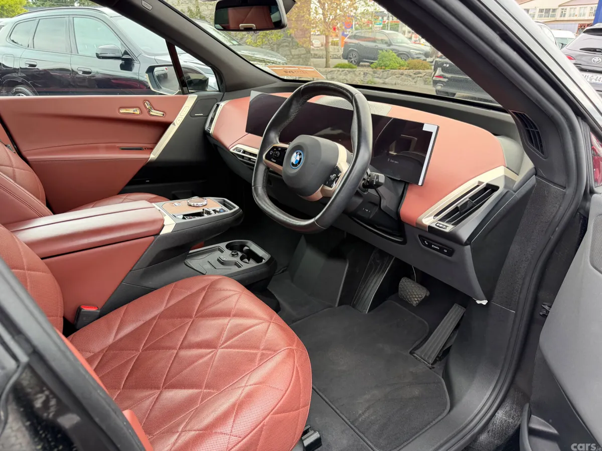 BMW iX Estate, Electric, 2022, Black