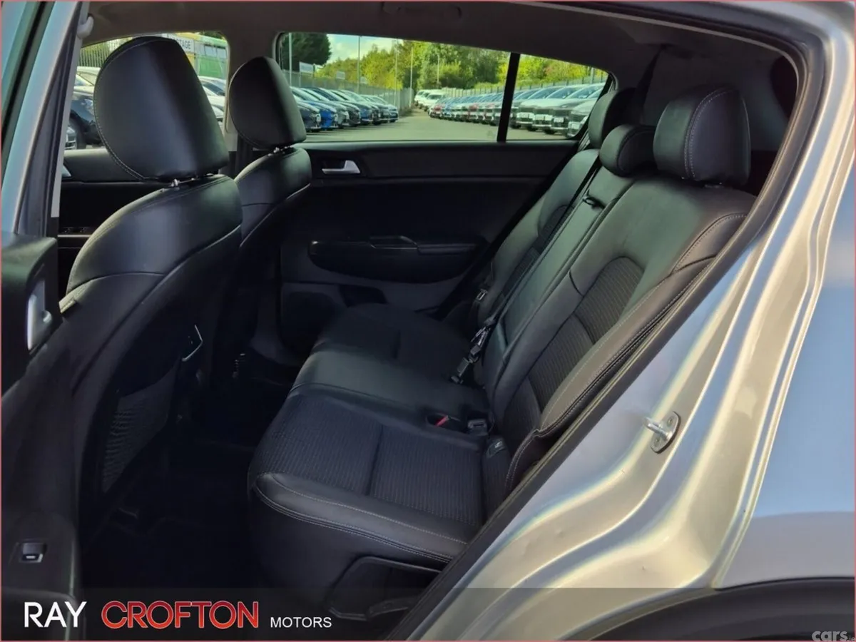 Kia Sportage SUV, Diesel, 2016, Silver