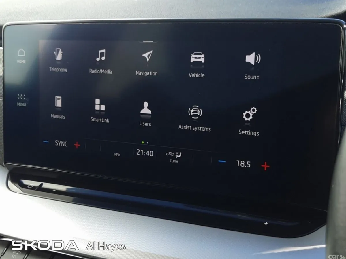 Skoda Octavia Saloon, Diesel, 2021, Grey