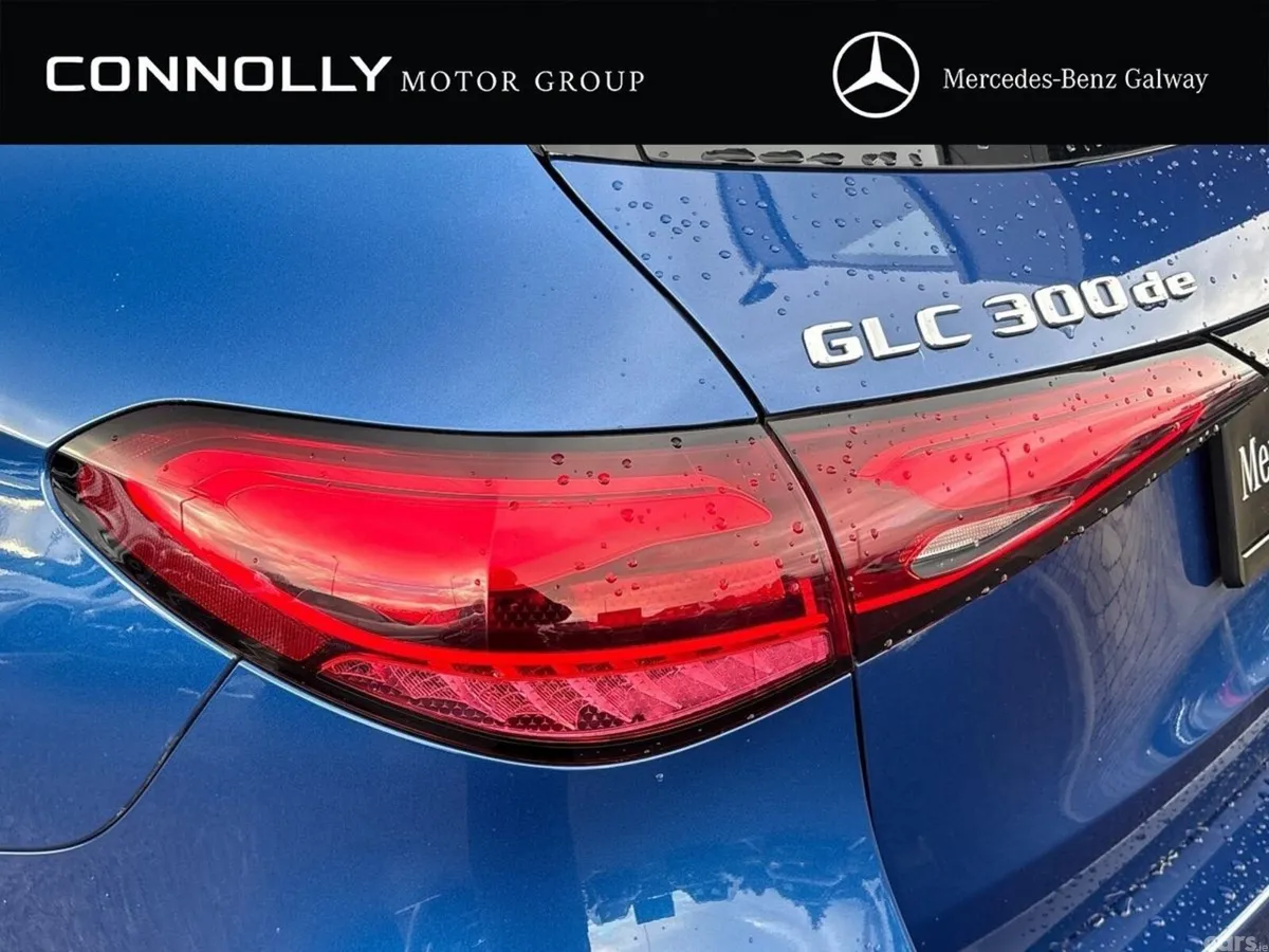 Mercedes-Benz GLC SUV, Diesel Plug-in Hybrid, 2023, Blue