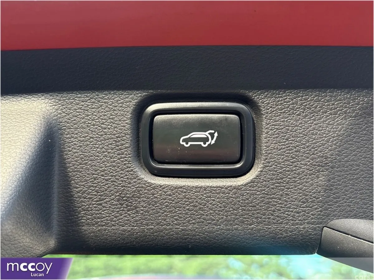 Kia Sportage SUV, Diesel Hybrid, 2023, Orange