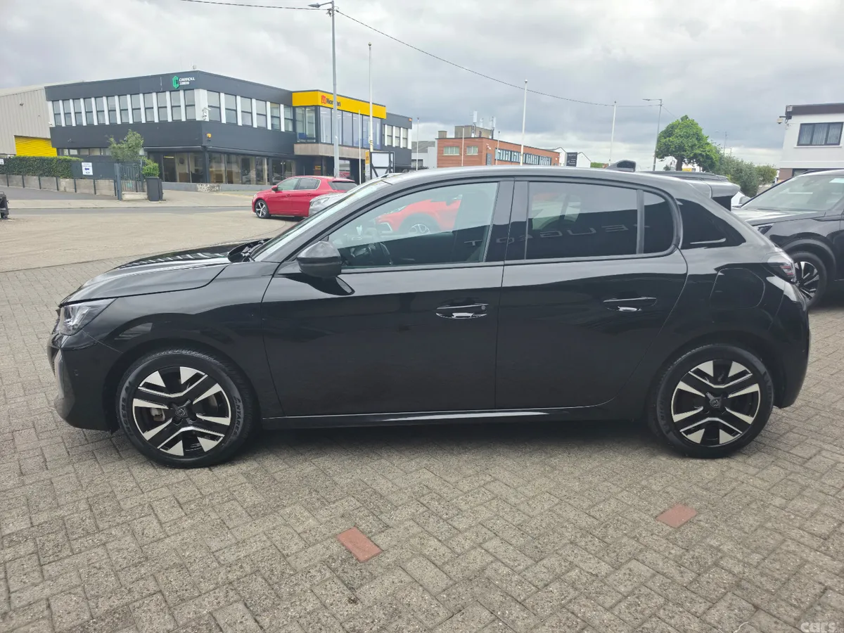 Peugeot 208 Hatchback, Petrol, 2025, Black