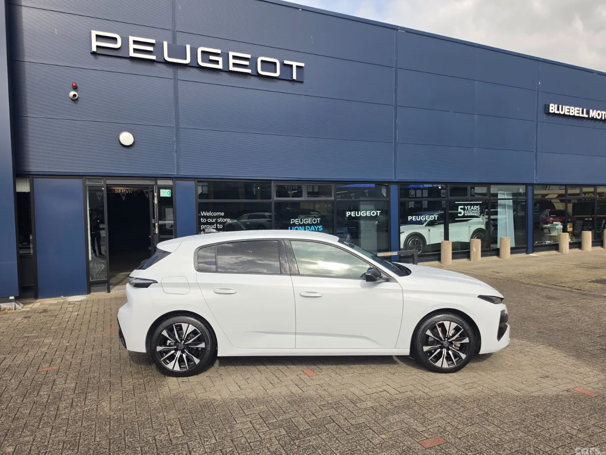 Peugeot 308 Hatchback, Petrol Hybrid, 2026, White