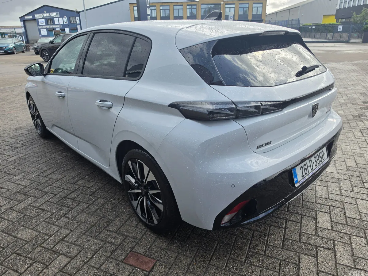 Peugeot 308 Hatchback, Petrol Hybrid, 2026, White