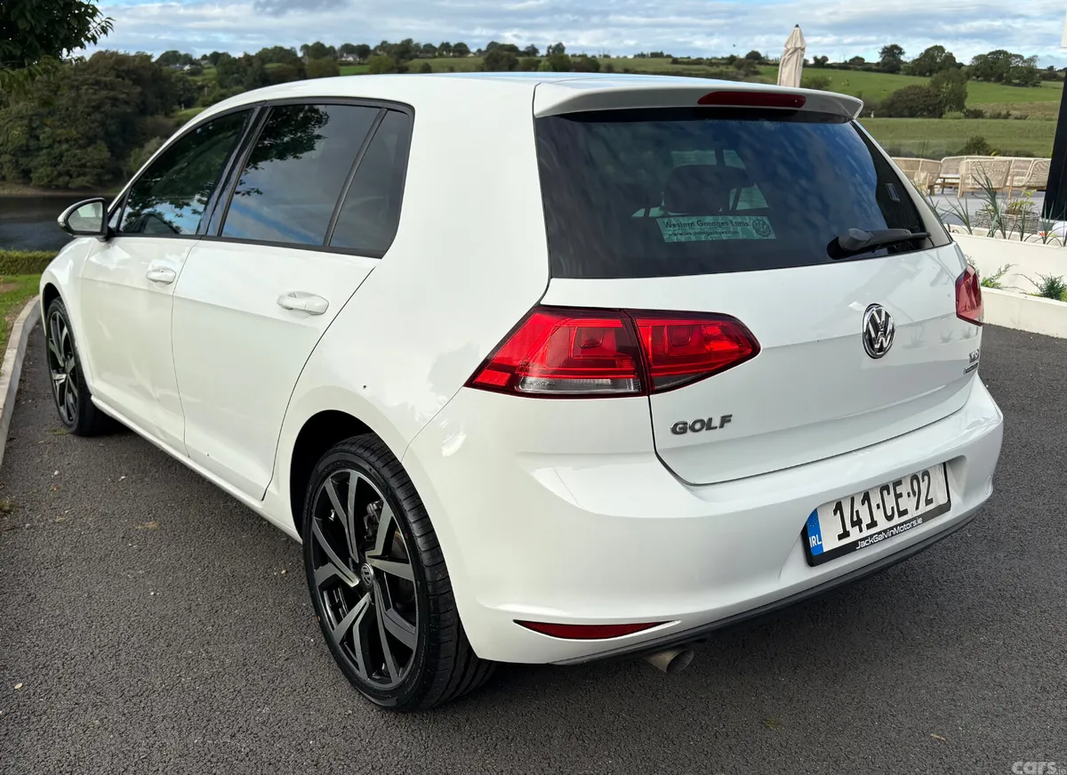 Volkswagen Golf Estate, Diesel, 2014, White