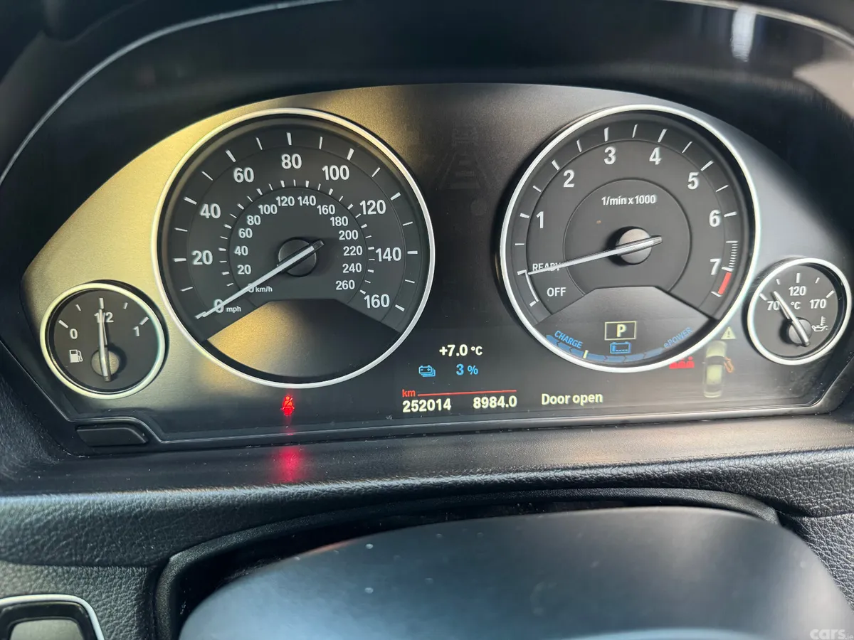 BMW 3-Series Saloon, Petrol Plug-in Hybrid, 2017, Blue