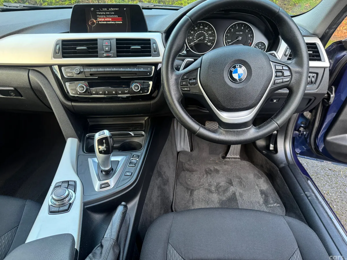 BMW 3-Series Saloon, Petrol Plug-in Hybrid, 2017, Blue