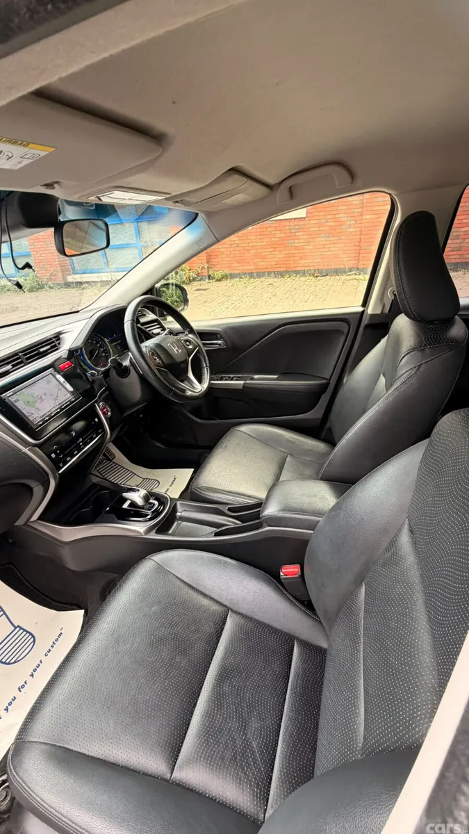 Honda Grace Saloon, Petrol Hybrid, 2015, Black