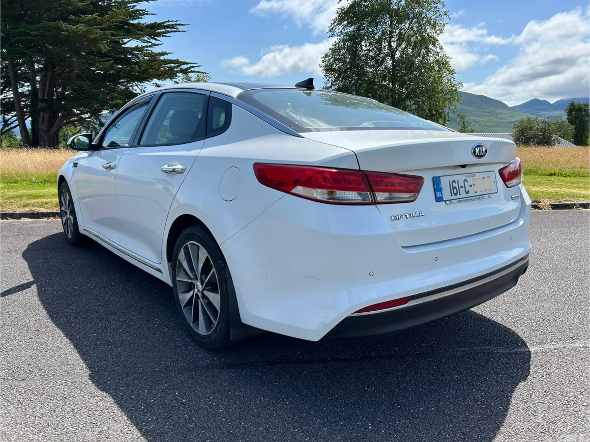 Kia Optima Saloon, Diesel, 2016, White