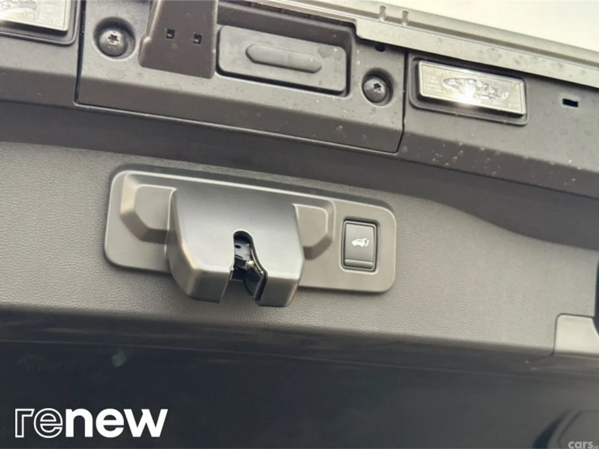 Renault Scenic E-Tech MPV, Electric, 2027, Grey