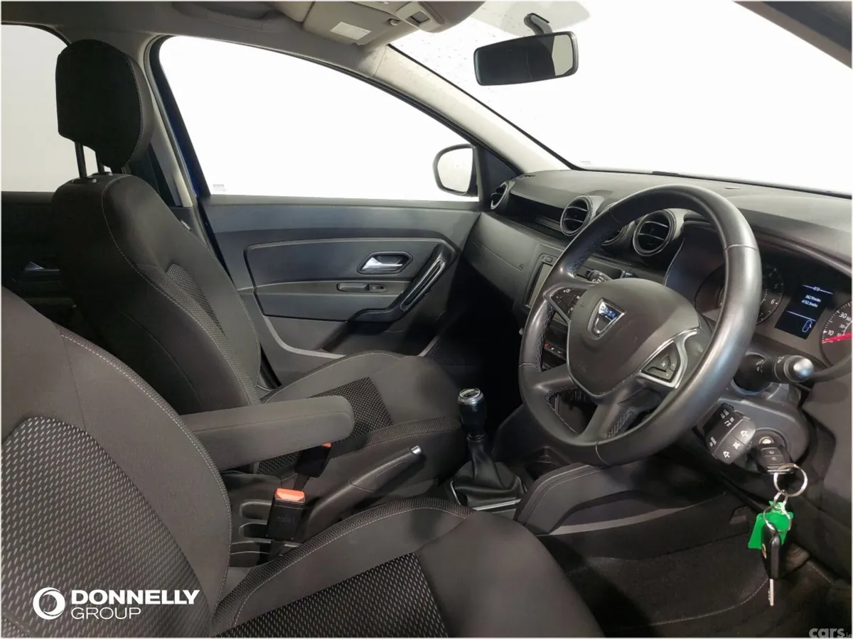 Dacia Duster SUV, Petrol, 2020, Blue