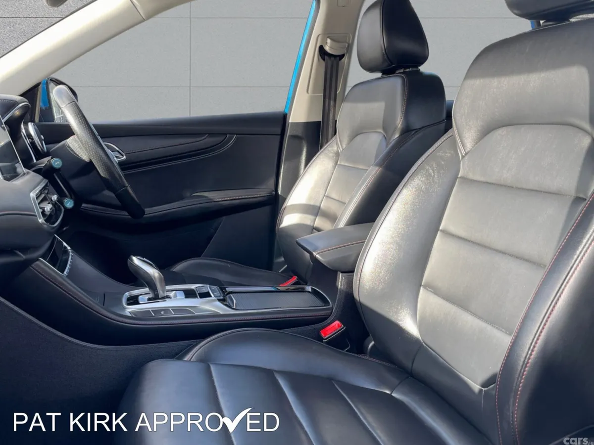 MG HS Hatchback, Petrol, 2020, Blue