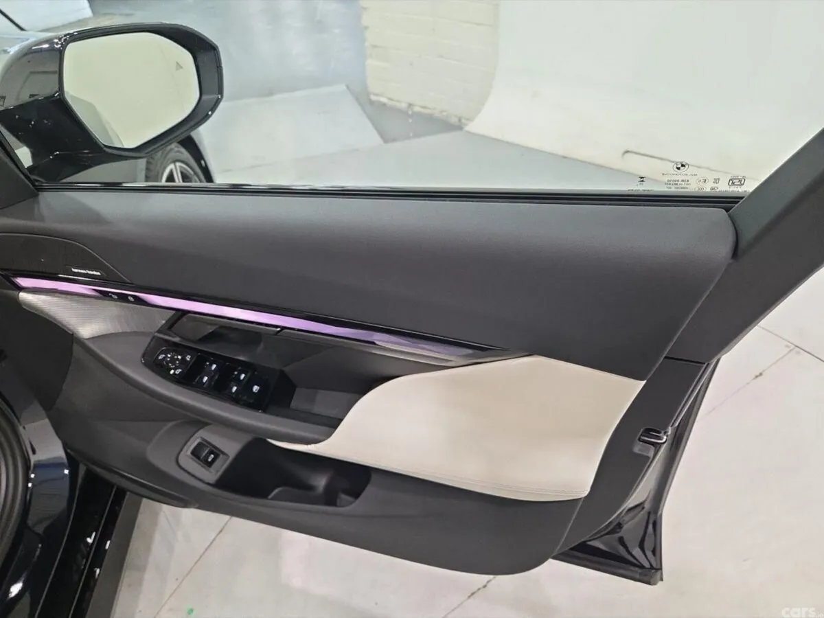 BMW 5-Series Saloon, Petrol Plug-in Hybrid, 2026, Black