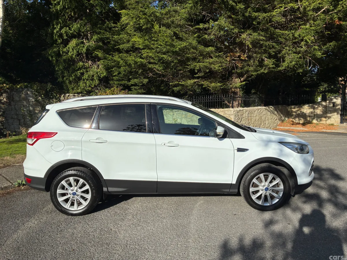 Ford Kuga SUV, Diesel, 2016, White