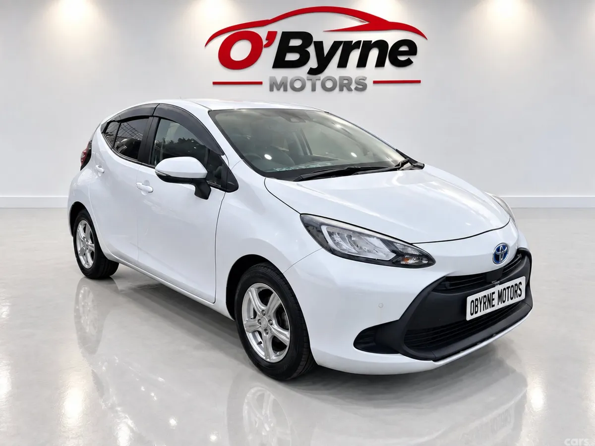 Toyota Aqua Hatchback, Petrol Hybrid, 2023, White