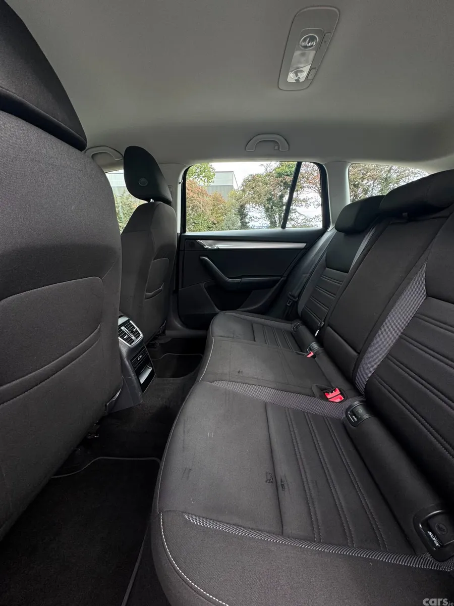 Skoda Octavia Estate, Diesel, 2020, Black