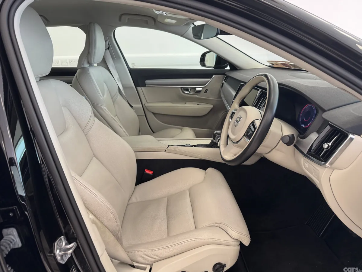 Volvo S90 Saloon, Diesel, 2020, Black