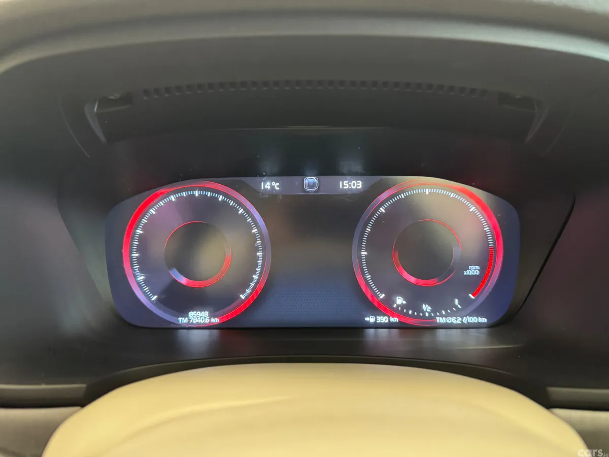 Volvo S90 Saloon, Diesel, 2020, Black