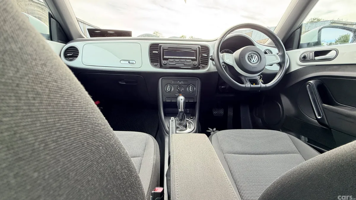 Volkswagen Beetle Hatchback, Petrol, 2015, White