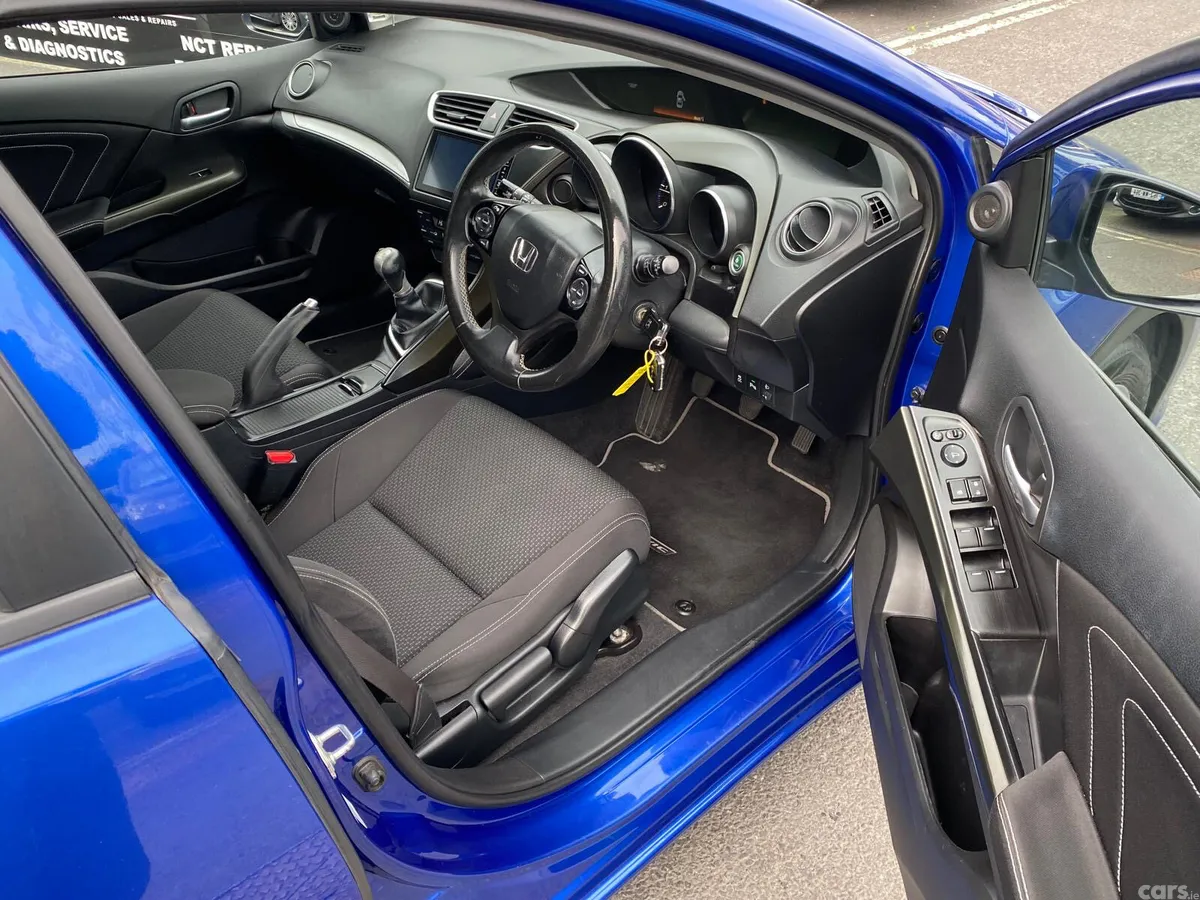Honda Civic Hatchback, Diesel, 2016, Blue