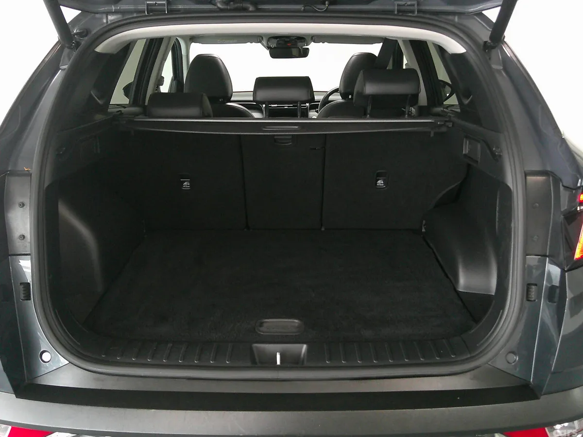 Hyundai Tucson SUV, Petrol Hybrid, 2024, Grey