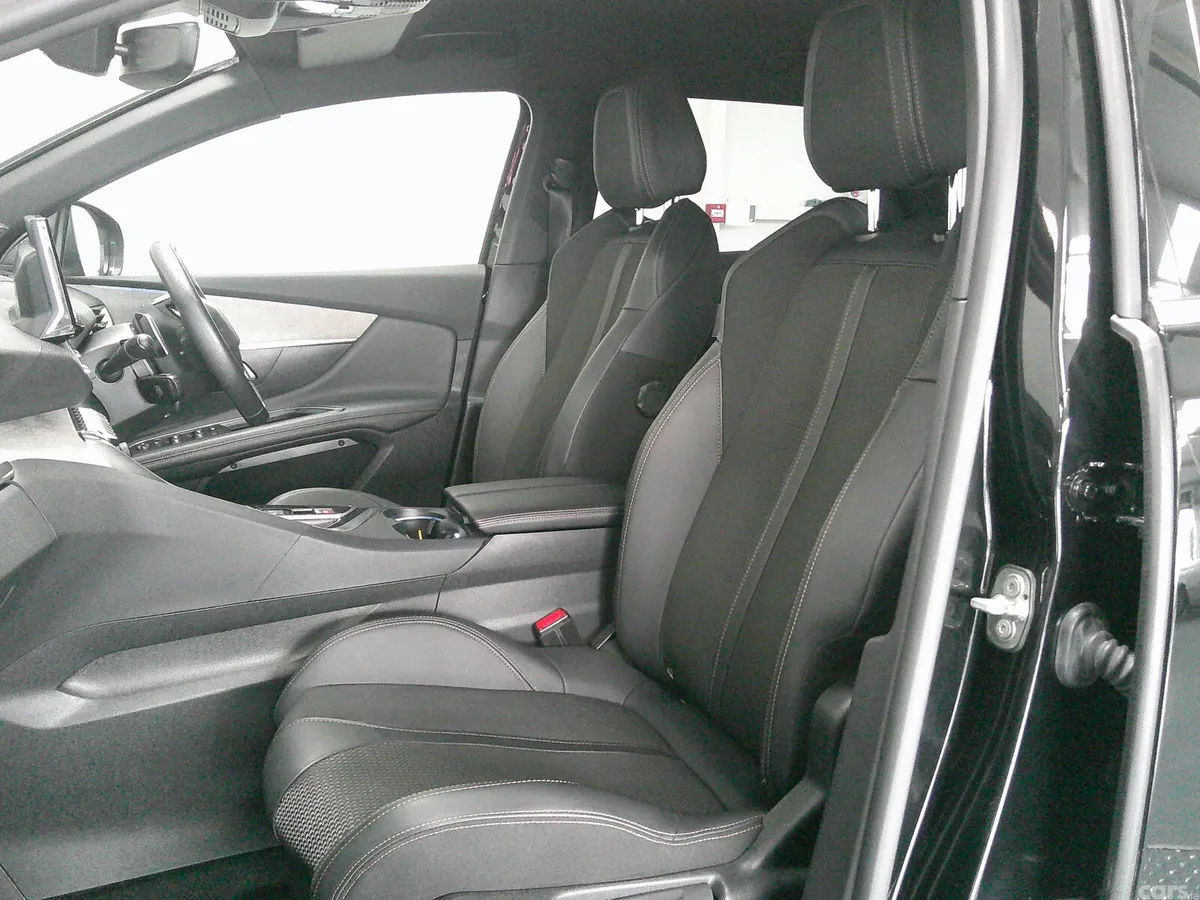 Peugeot 3008 MPV, Diesel, 2024, Black