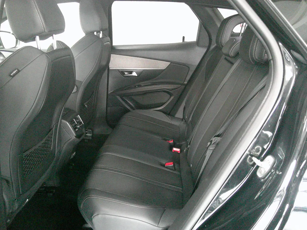 Peugeot 3008 MPV, Diesel, 2024, Black