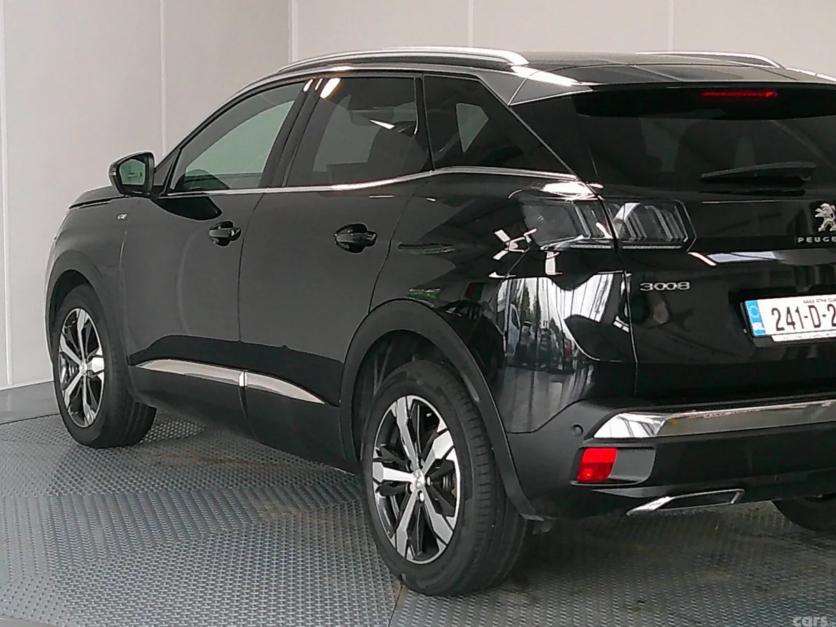 Peugeot 3008 MPV, Diesel, 2024, Black