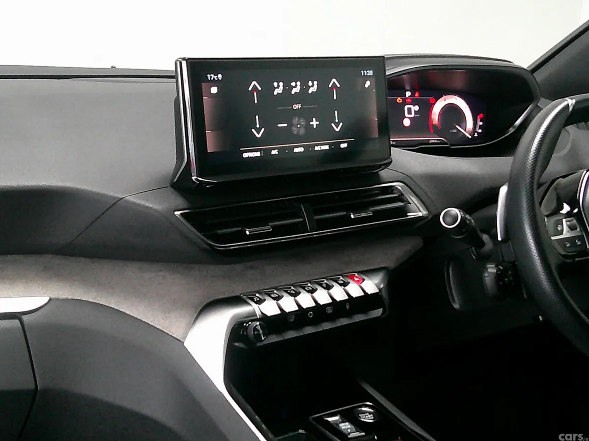 Peugeot 3008 MPV, Diesel, 2024, Black