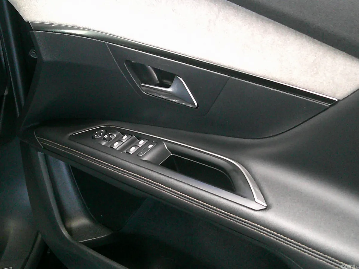 Peugeot 3008 MPV, Diesel, 2024, Black