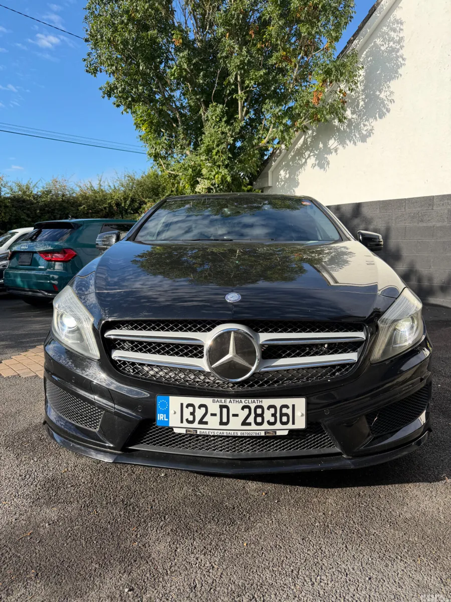 Mercedes-Benz A-Class Hatchback, Petrol, 2013, Black