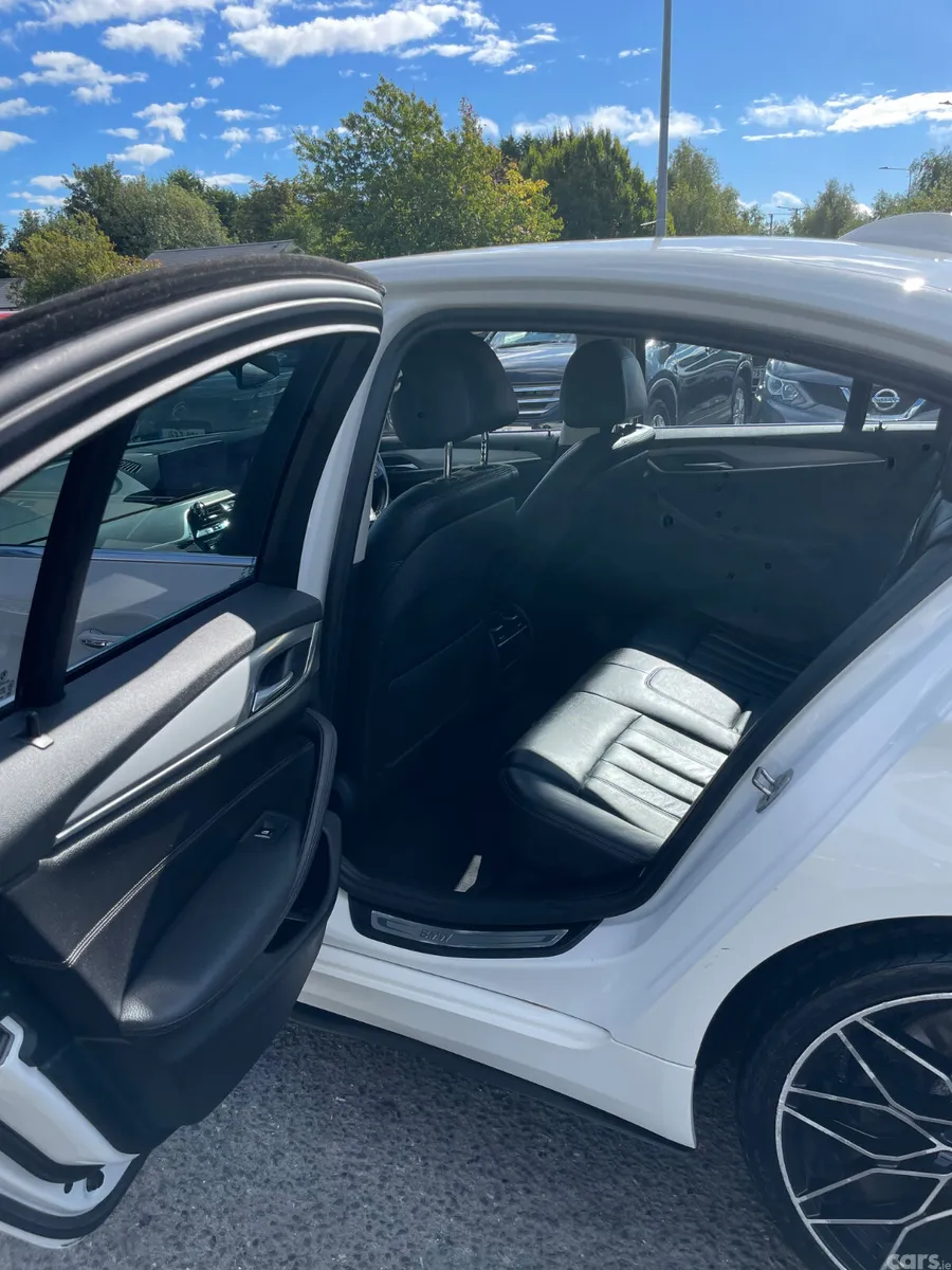 BMW 5-Series Saloon, Diesel, 2017, White