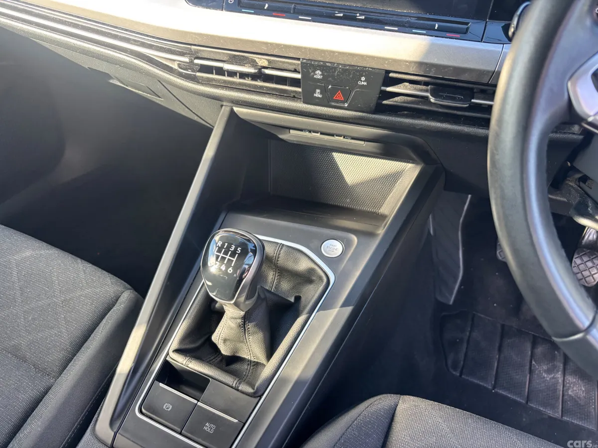 Volkswagen Golf Hatchback, Diesel, 2023, Blue