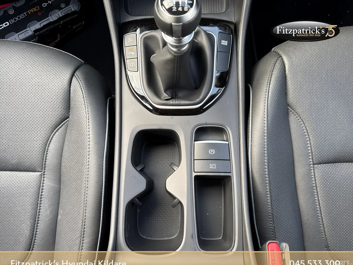 Hyundai Tucson SUV, Diesel, 2027, Red
