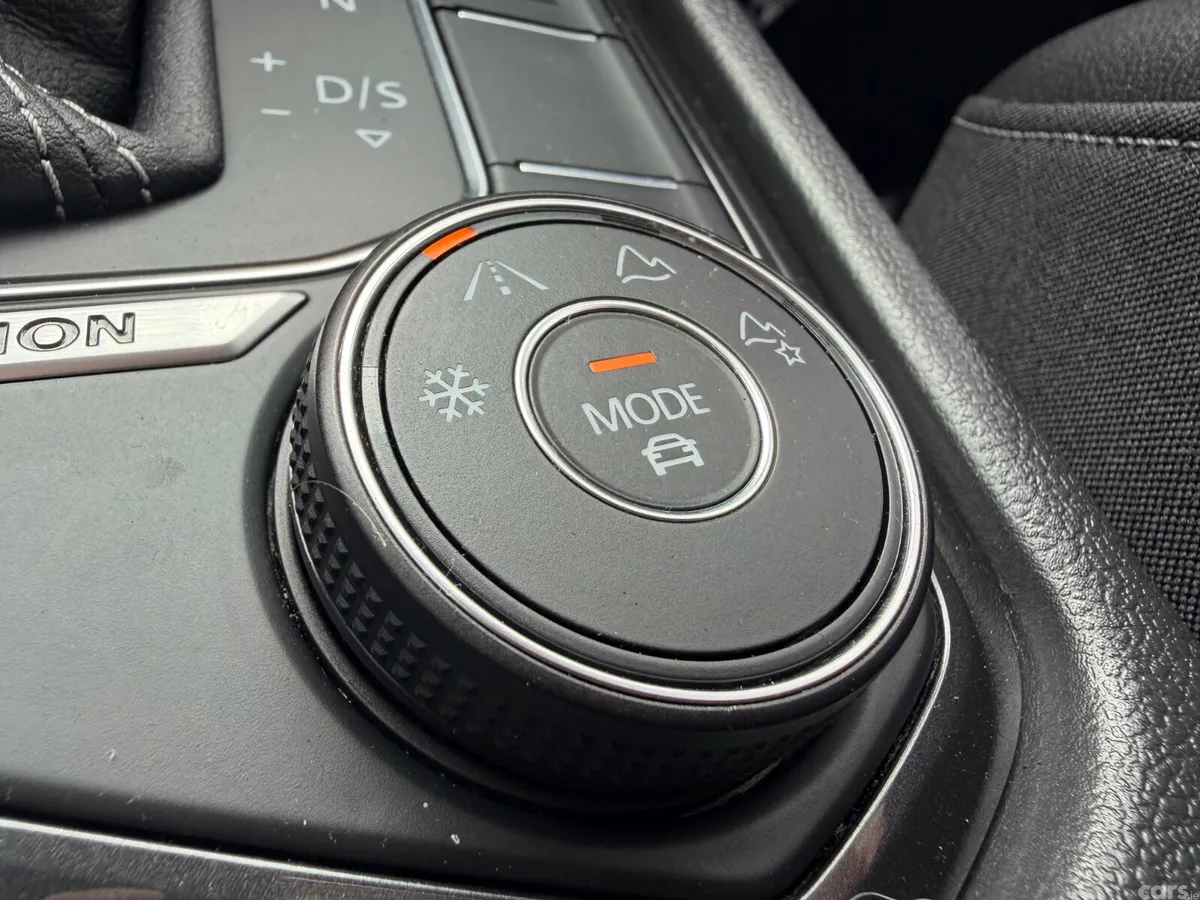 Volkswagen Tiguan SUV, Diesel, 2019, White