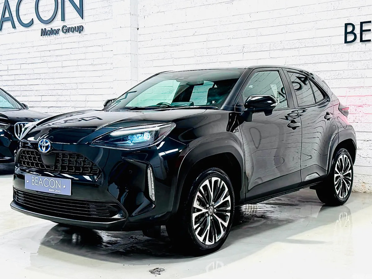 Toyota Yaris Cross SUV, Petrol Hybrid, 2024, Black