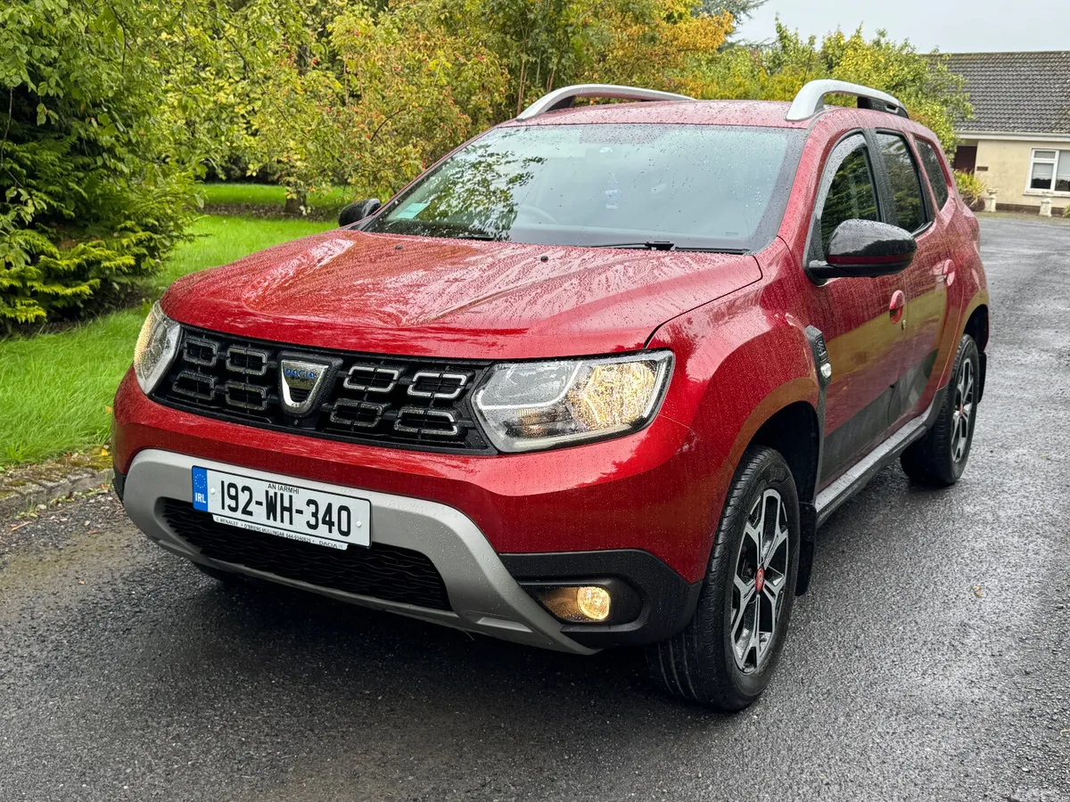 Dacia Duster SUV, Petrol, 2019, Red