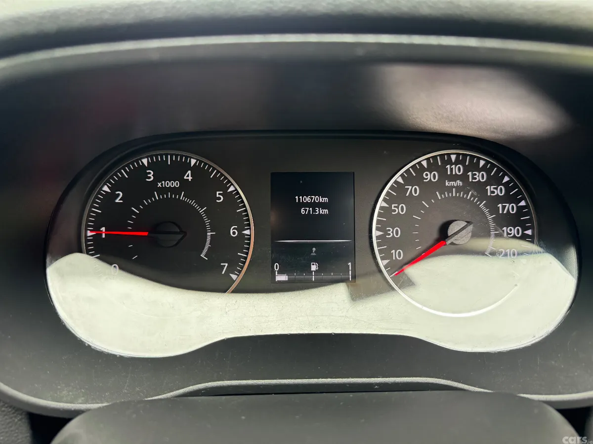 Dacia Duster SUV, Petrol, 2019, Red