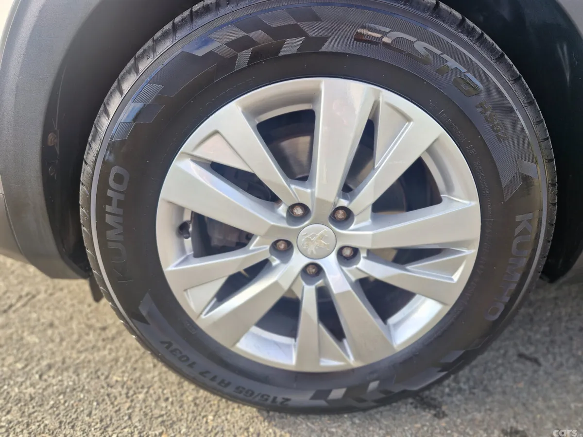 Peugeot 3008 SUV, Diesel, 2017, Grey