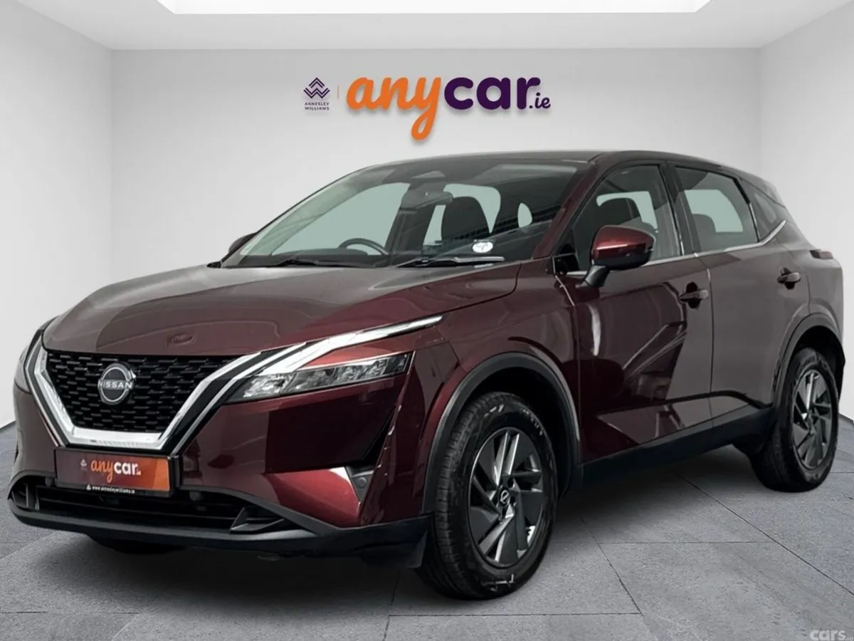 Nissan Qashqai MPV, Petrol, 2024, Red