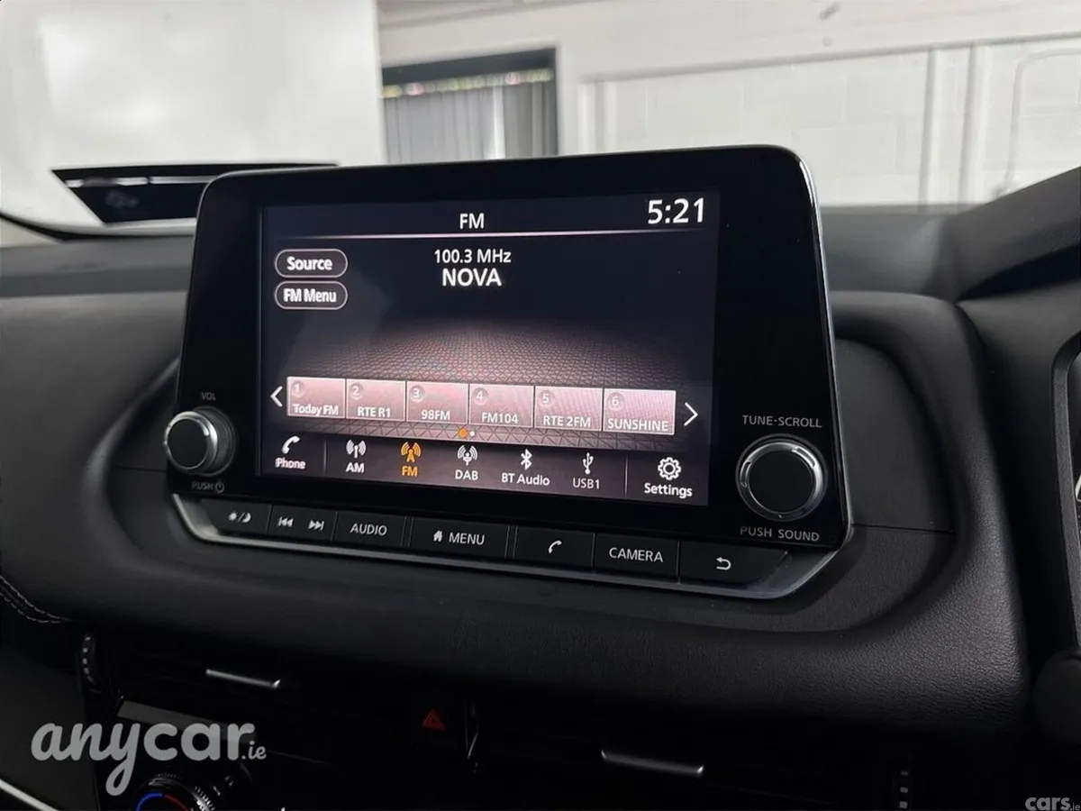 Nissan Qashqai MPV, Petrol, 2024, Red