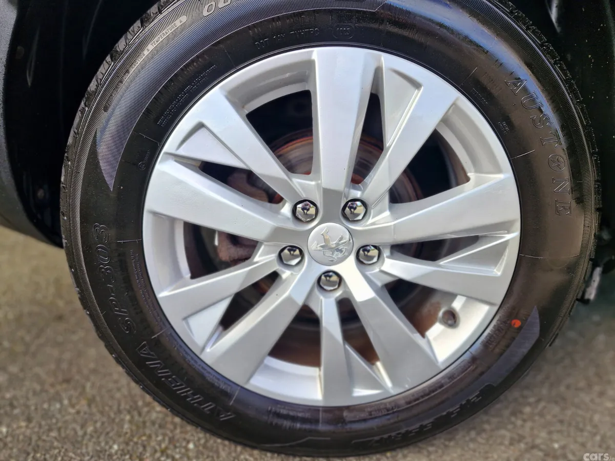 Peugeot 3008 SUV, Diesel, 2017, Grey