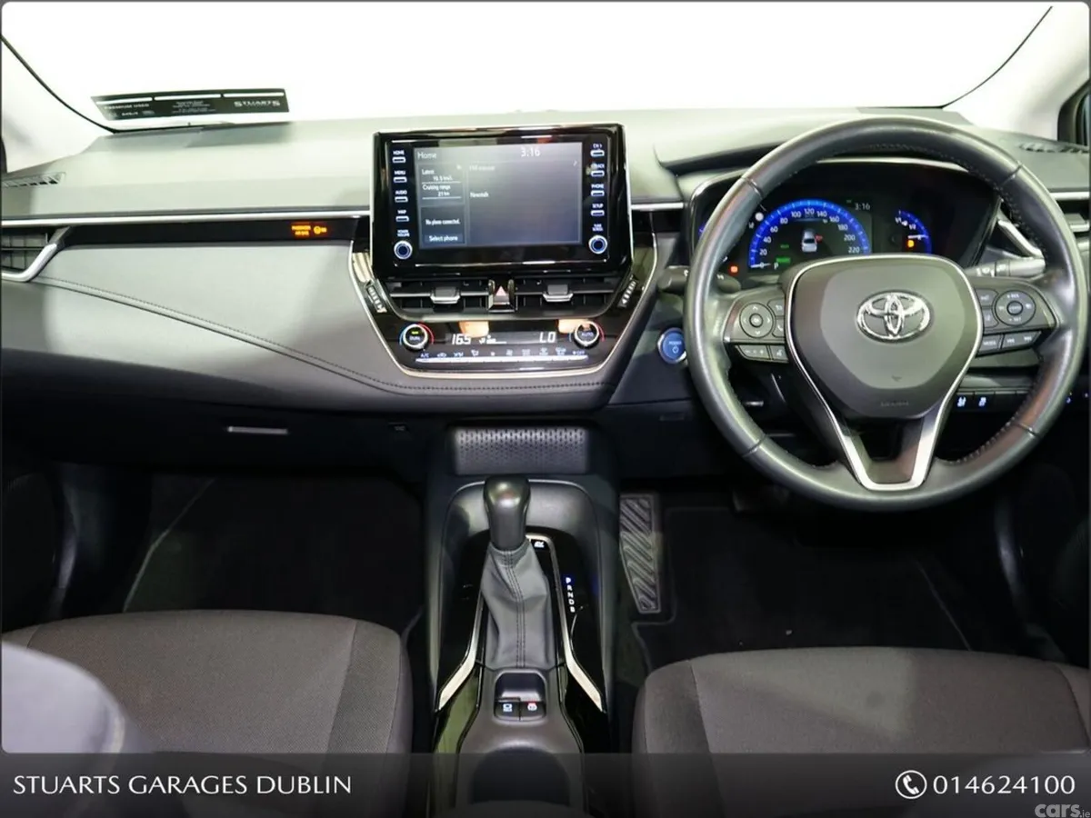 Toyota Corolla Saloon, Petrol Hybrid, 2022, Grey