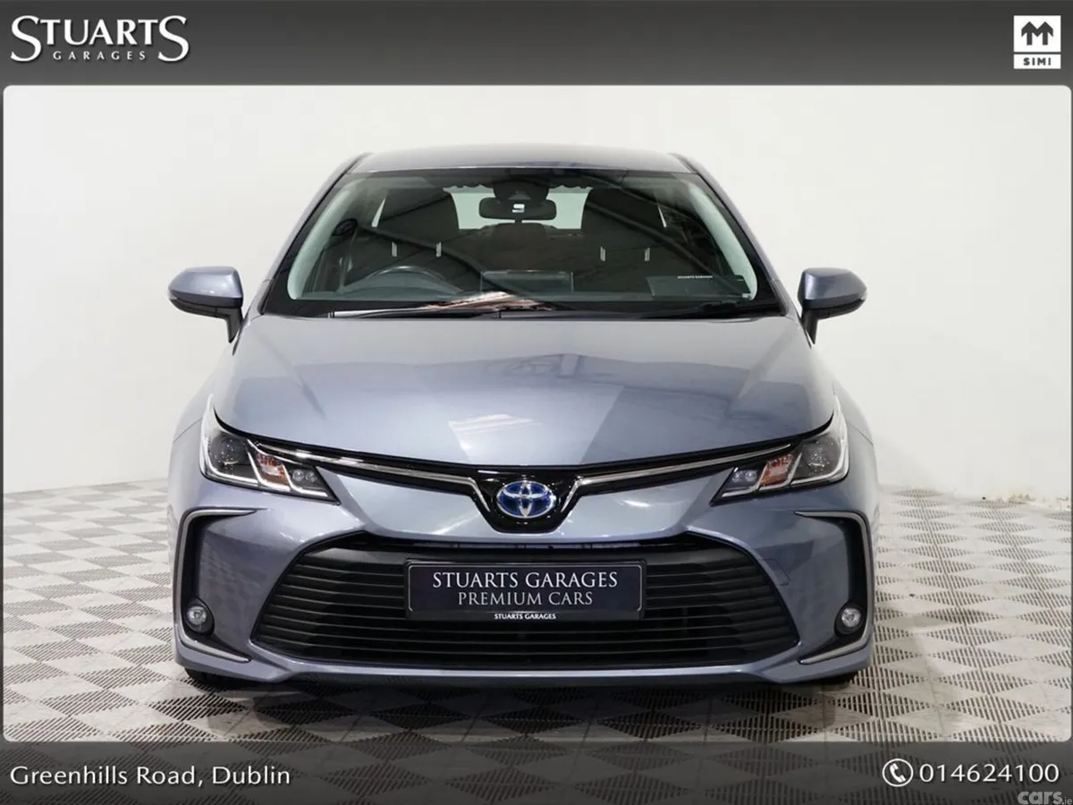 Toyota Corolla Saloon, Petrol Hybrid, 2022, Grey