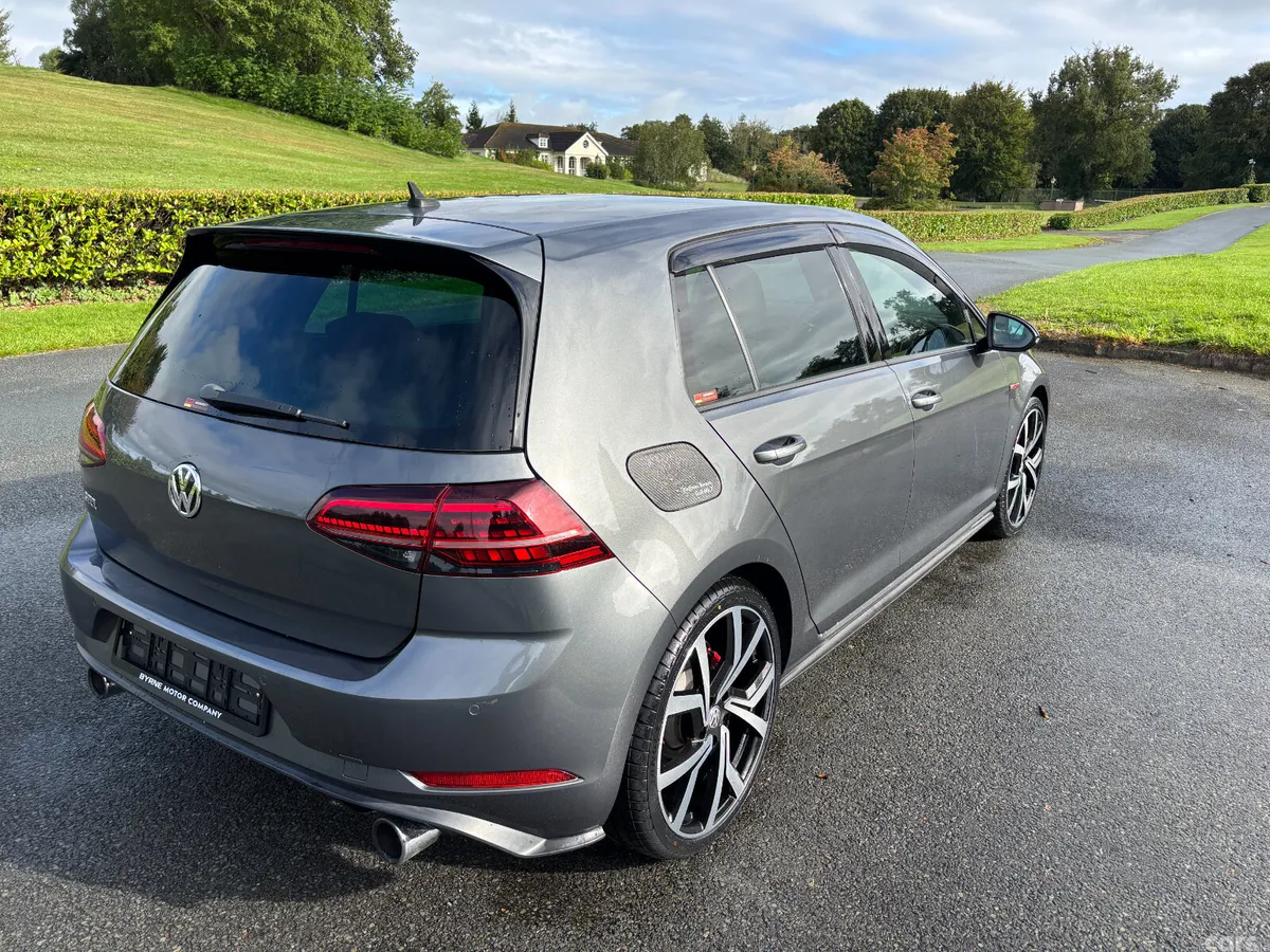 Volkswagen Golf Hatchback, Petrol, 2018, Grey