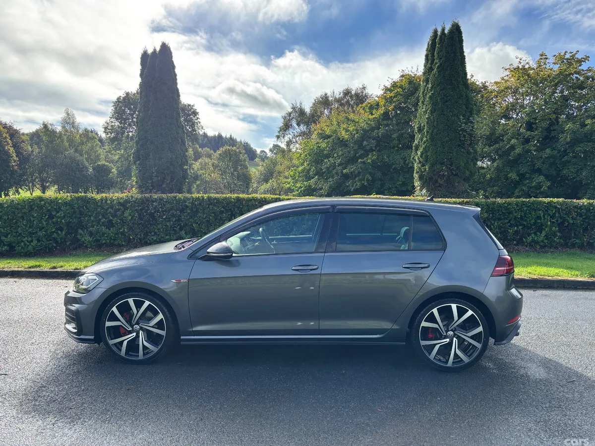 Volkswagen Golf Hatchback, Petrol, 2018, Grey